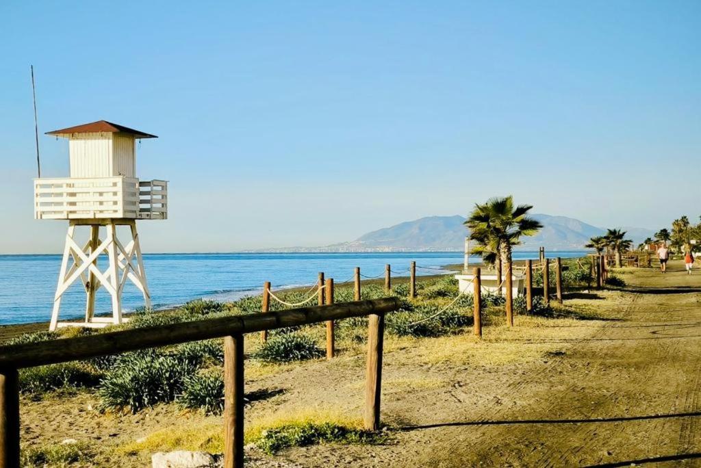 Apartament Atico Con Piscina, Golf, Vistas Al Mar Torre de Benagalbon Zewnętrze zdjęcie